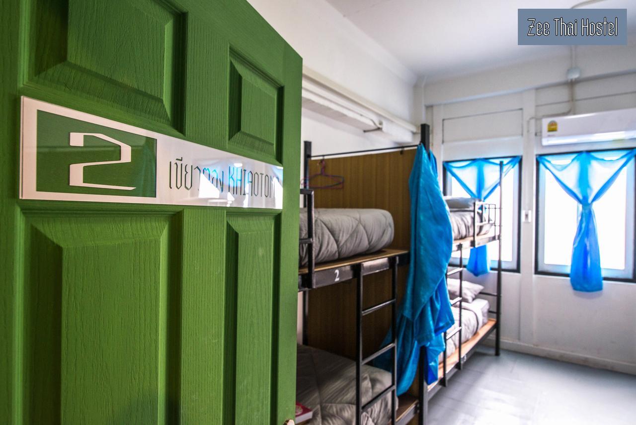 Zee Thai Hostel Банкок Екстериор снимка